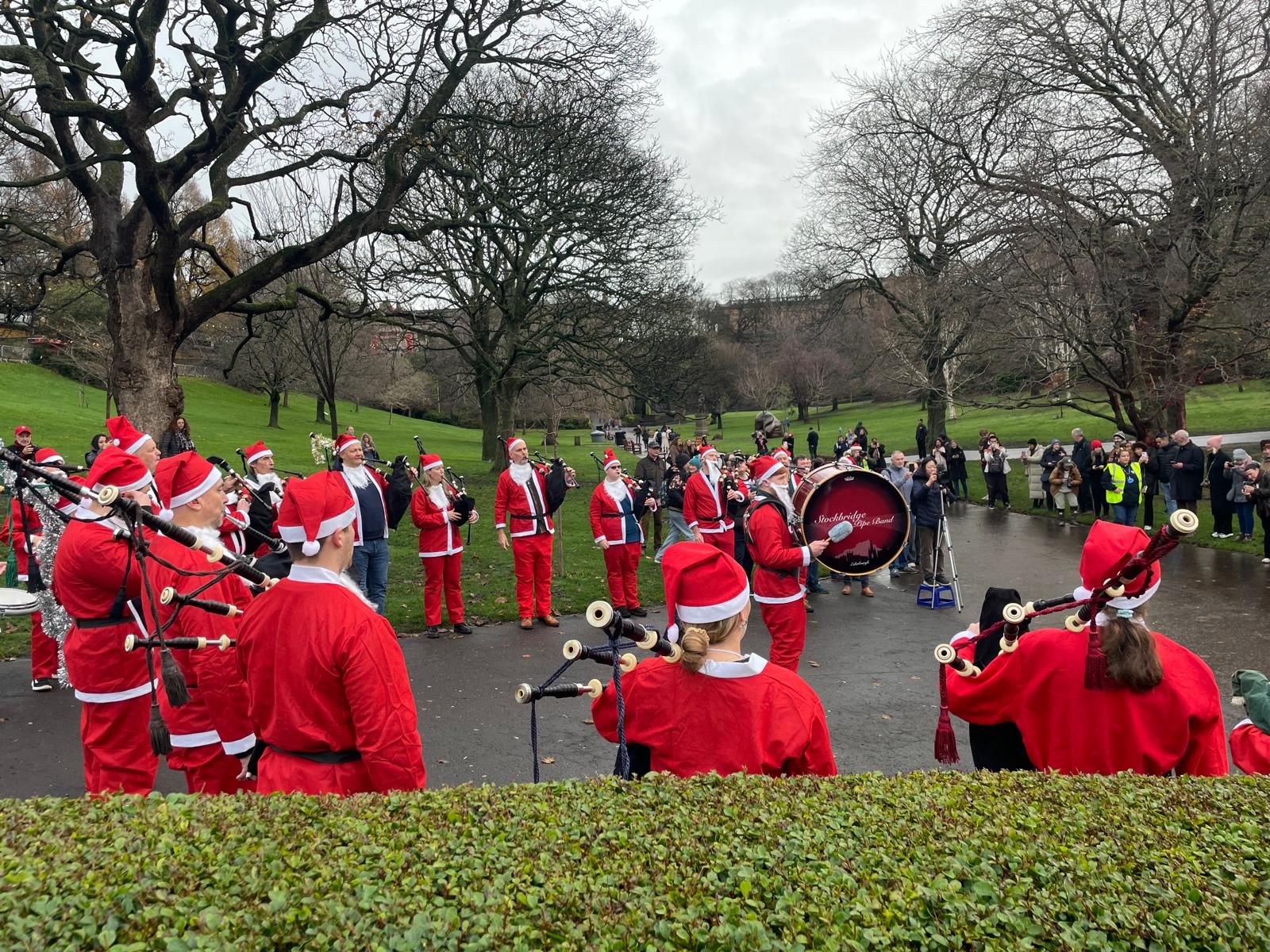 Stockbridge Pipe Band at the When You Wish Upon a Star Santa Run, Princes Street Gardens, Edinburgh - Dec 2025
